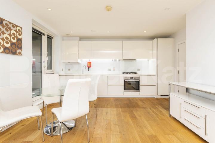 2 bedroom apartment within a contemporary building with a private terrace Heneage Street , Brick Lane 